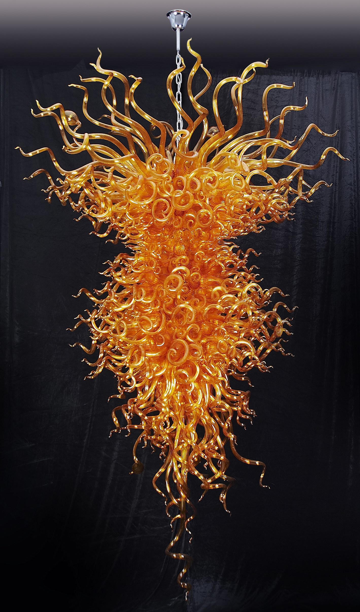 Bespoke Gorgeous Hand Blown Glass Chandelier Pendants Bespoke Gorgeous Hand Blown Glass Chandelier Pendants
